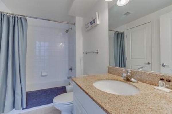 Heaven On Baltimore at Harborfront image 8